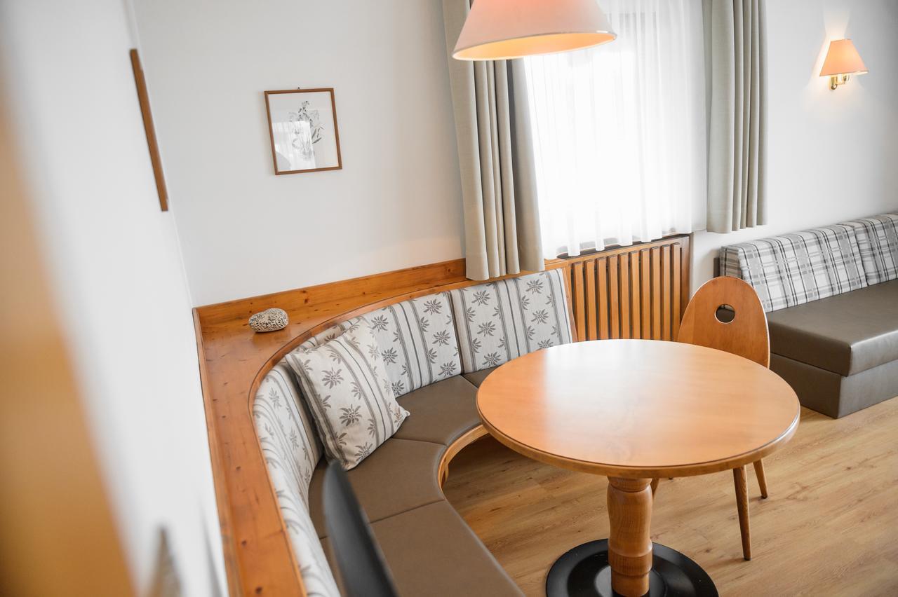 Hotel Rochushof Scena Esterno foto