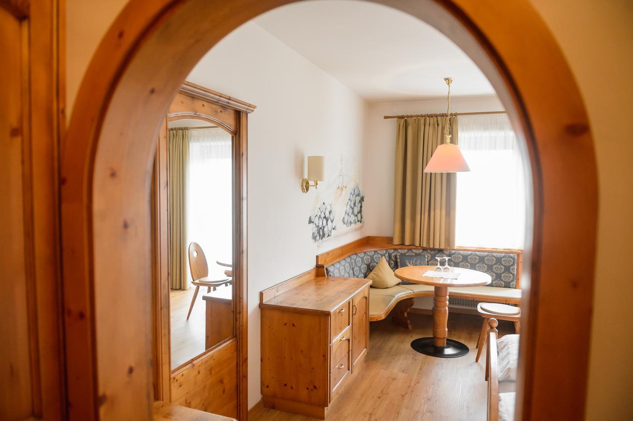 Hotel Rochushof Scena Esterno foto