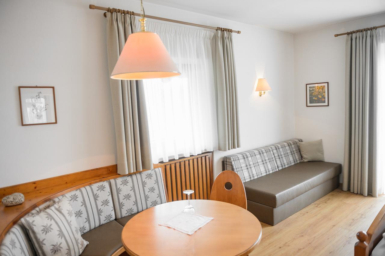 Hotel Rochushof Scena Esterno foto